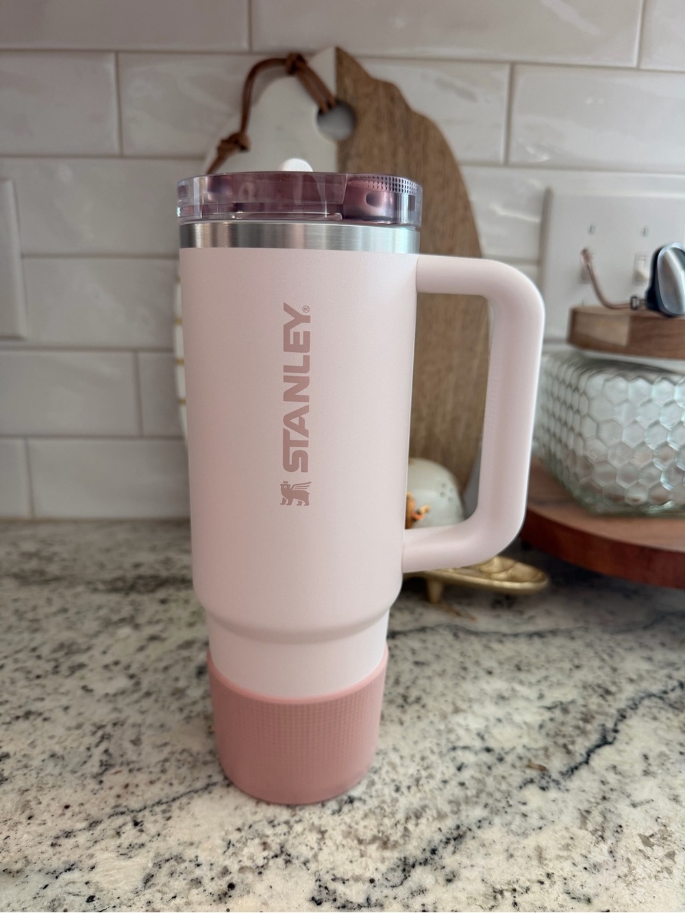 Stanley Flip Straw 30 oz Cup - Picture 2 of 5